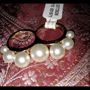 Pearl ring